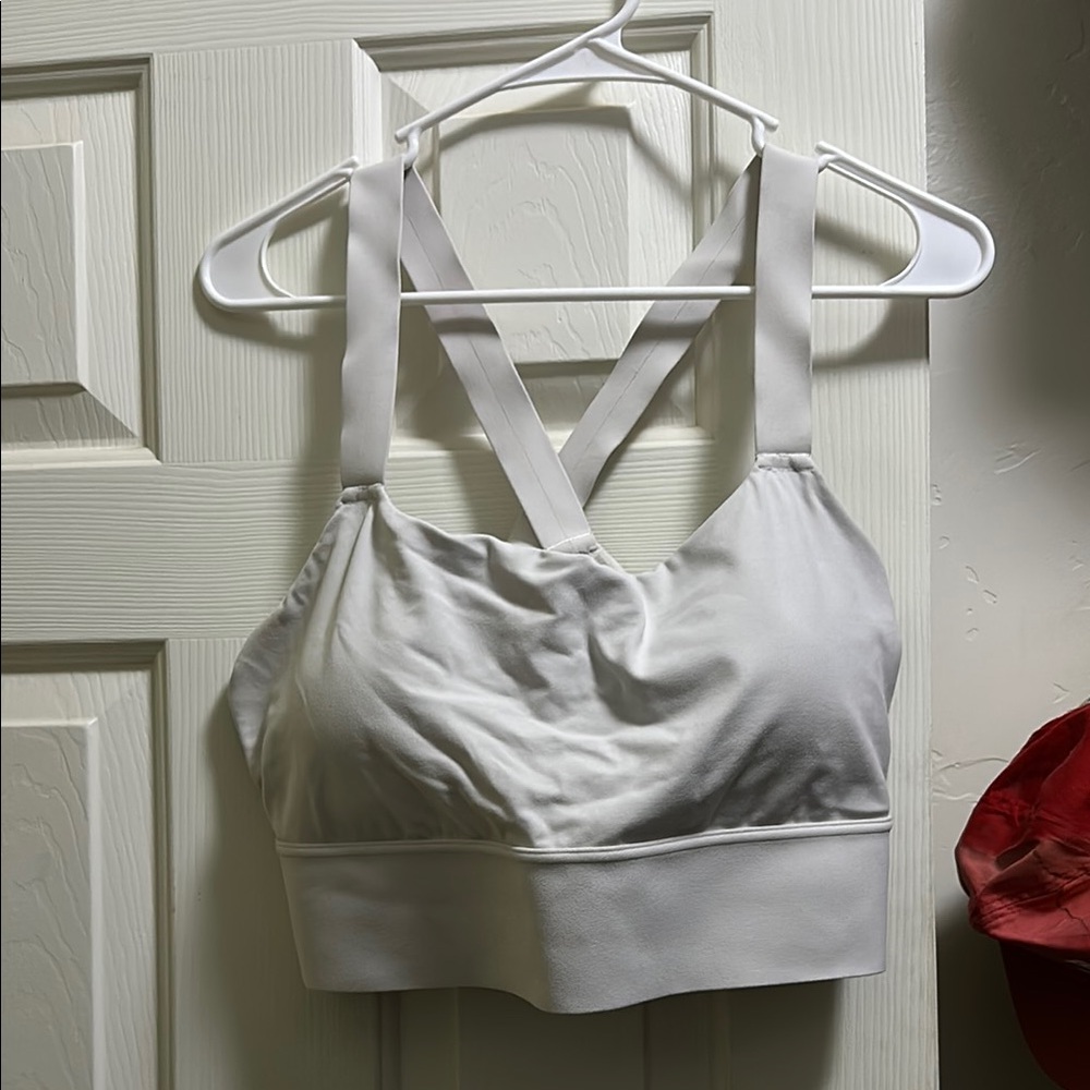 Athleta Warrior Longling Sports Bra D-DD